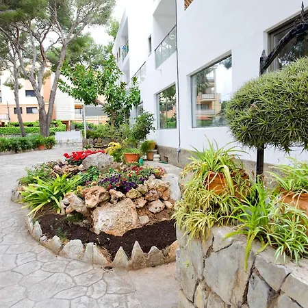 Hotel Petit Garden By Flacalco 3*